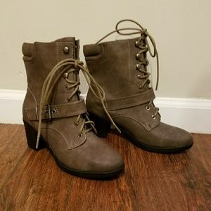 Brand new brown Moto lace boots